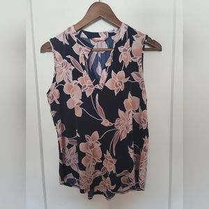 SJS Floral Sleeveless Blouse, Textured, Size L